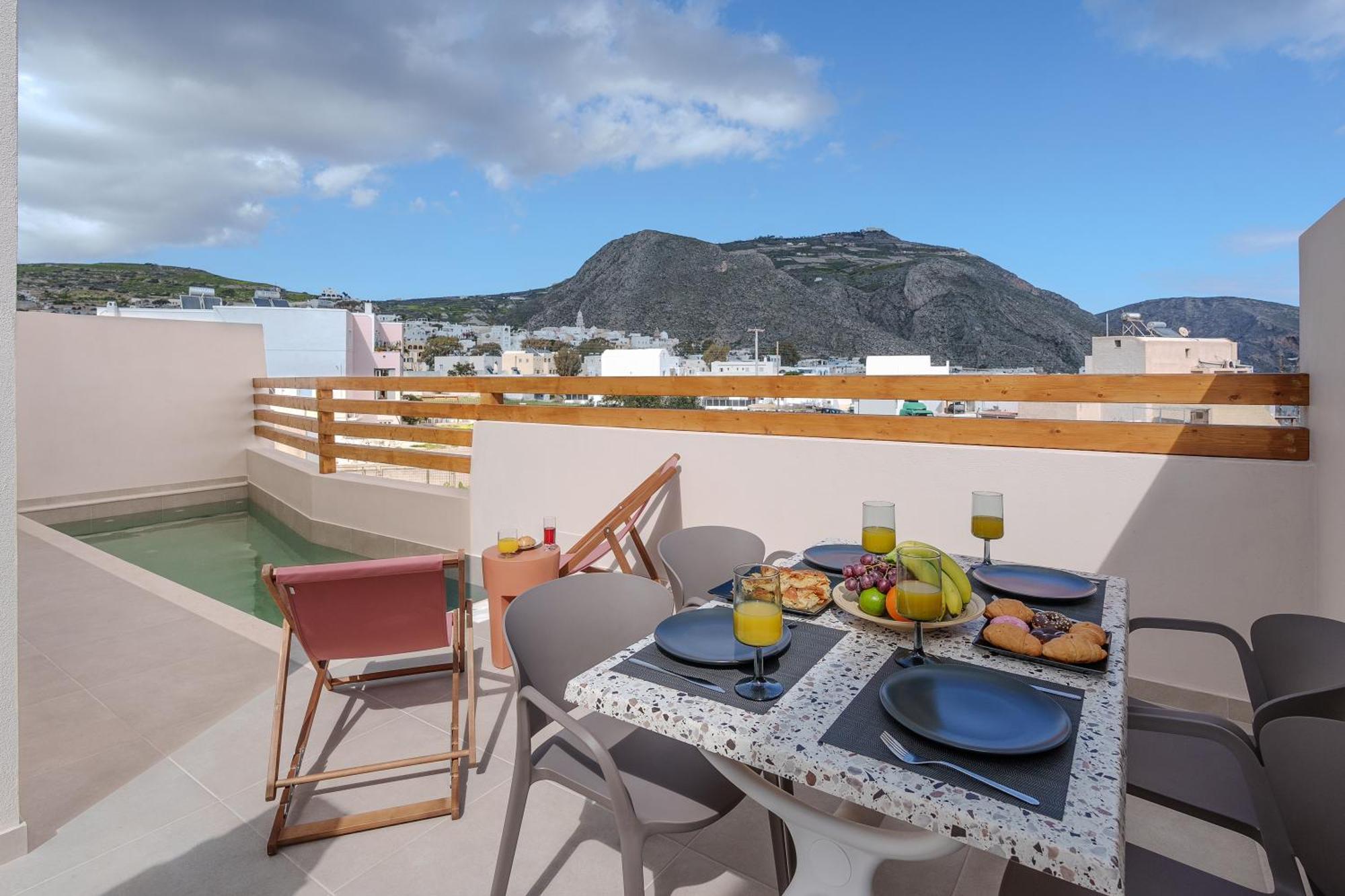 Sugarwhite Suites With Private Not Heated Pool Emporio  Eksteriør bilde